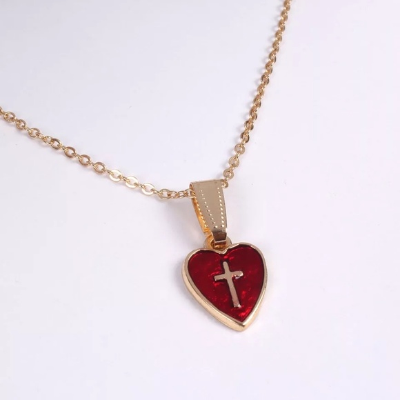 🍓Red heart gold cross necklace - Picture 3 of 9